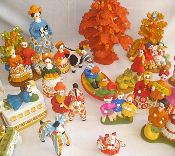 Дымковские игрушки. Фото: 134.su