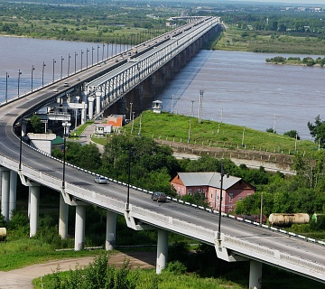 Мост через р. Амур. Фото: panoramio.com