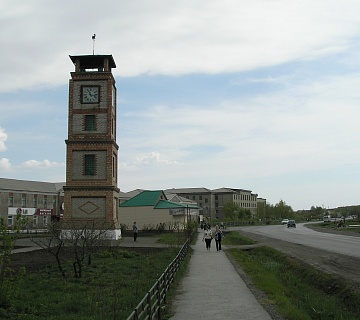 Татарск. Башня с часами с колокольным боем и музыкой. Фото: panoramio.com
