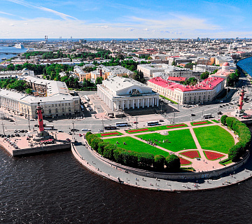 Санкт-Петербург, Стрелка Васильевского острова. Фото: goodtalks.ru