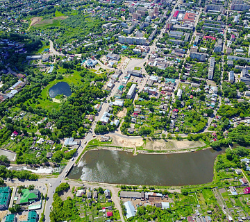 Вид на Александров, р. Серая. Автор фото: Дмитрий Иванов. Фото: photobook33.ru
