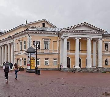 Нижний Новгород «времен Пушкина». Дом дворянского собрания (1826). Фото: rasfokus.ru